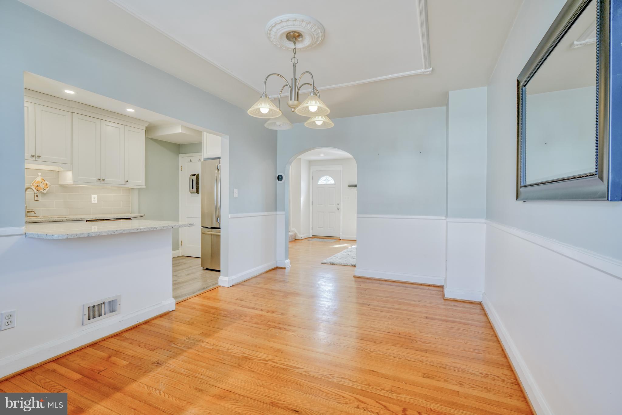 1642 Hardwick Road Towson, MD 21286 - Photo 7 of 32