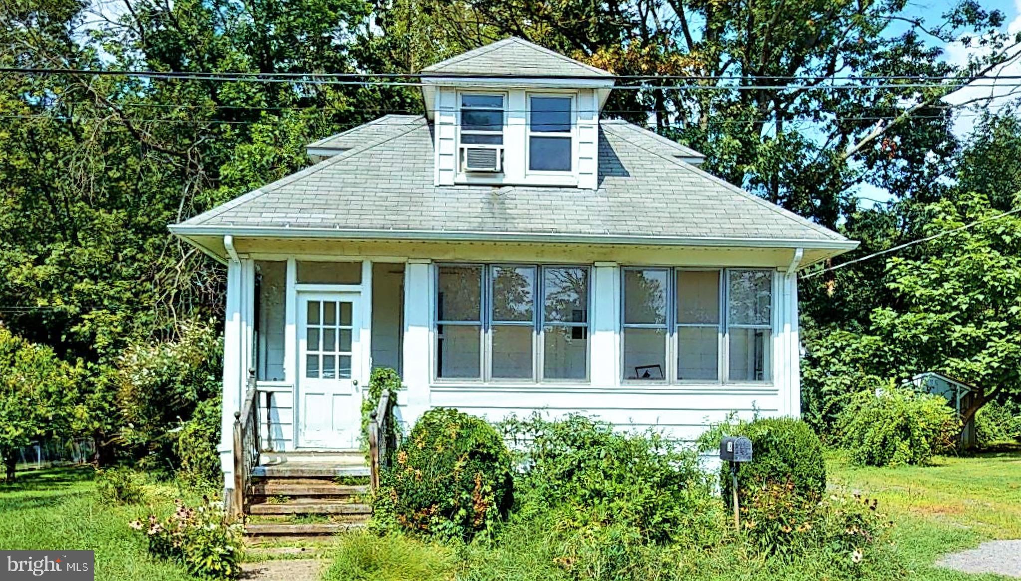 18 Tulane Avenue Trenton, NJ 08648 - Photo 1 of 21
