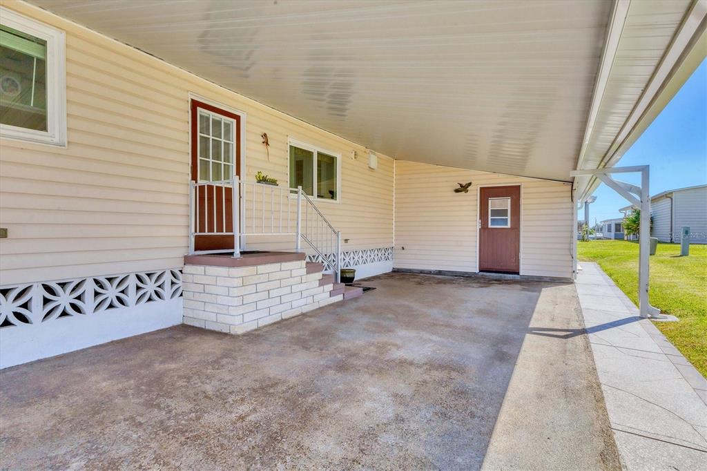 4215 14th Street East Ellenton, FL 34222 - Photo 4 of 44