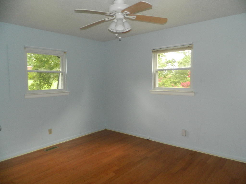 12 Mark Circle Flintstone, GA 30725 - Photo 11 of 32 DSCN4946