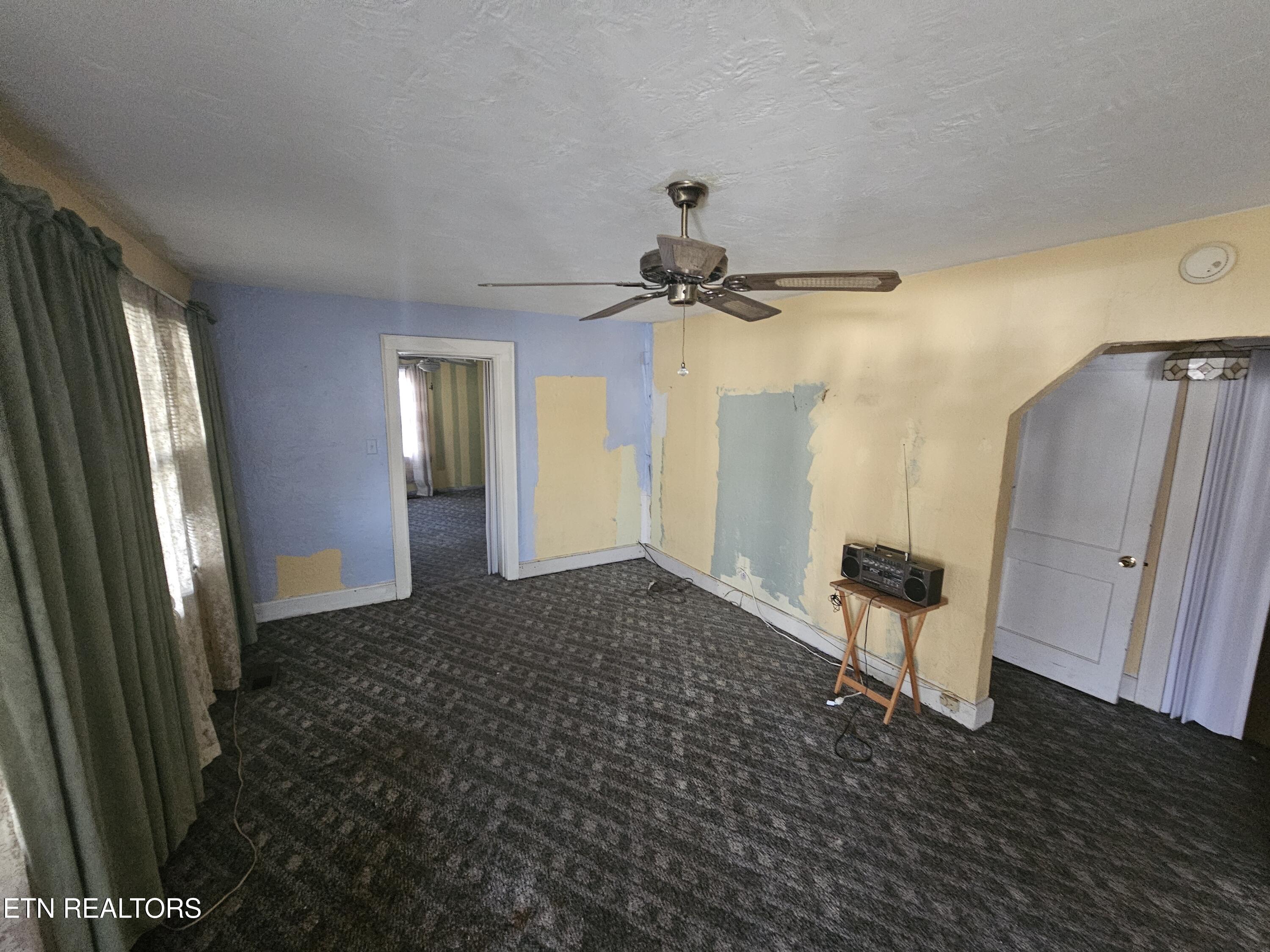 2304 Croydon Road Northwest Knoxville, TN 37921 - Photo 12 of 29 20260303_162116 (1)