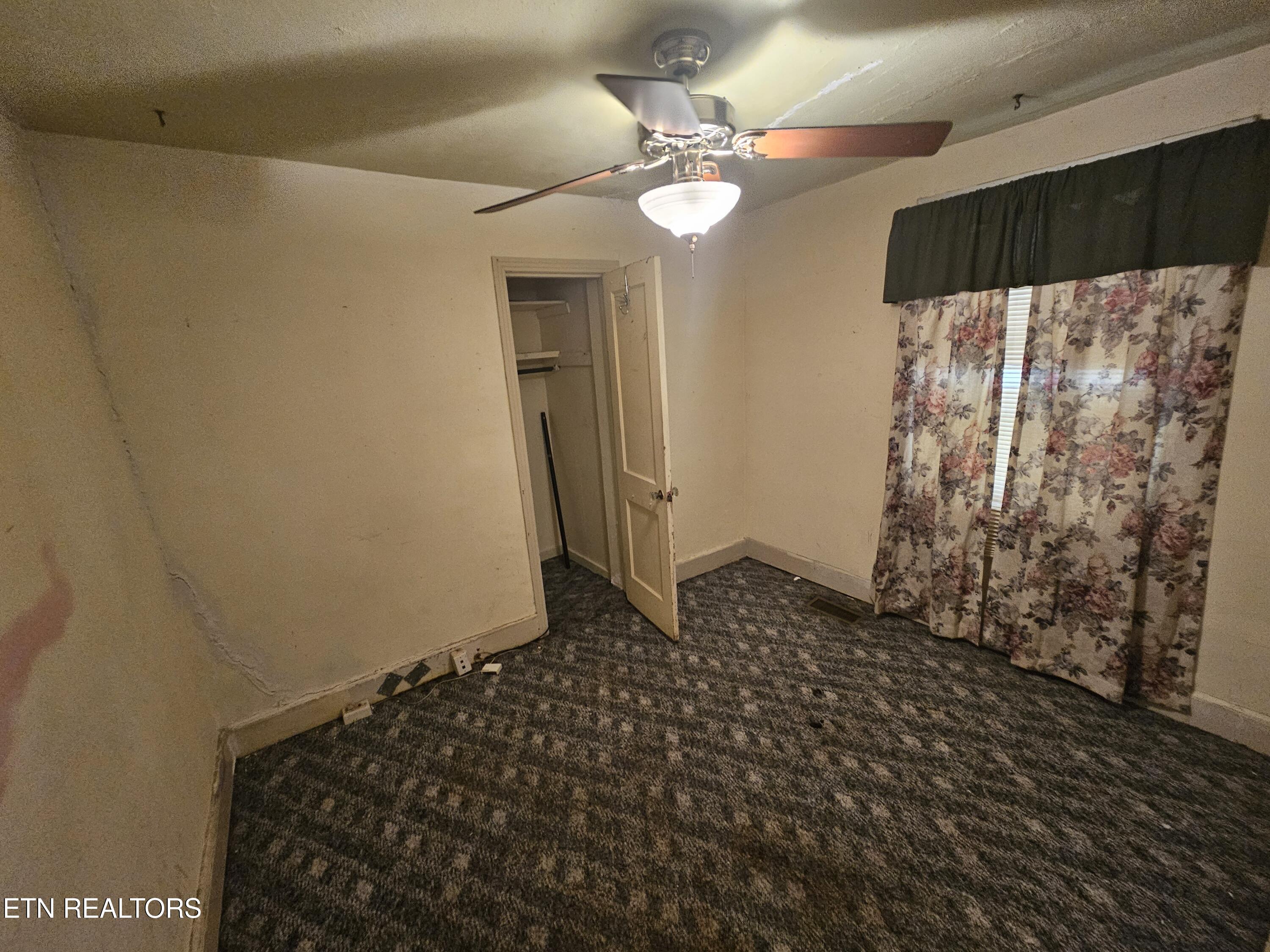 2304 Croydon Road Northwest Knoxville, TN 37921 - Photo 20 of 29 20260303_162623 (1)