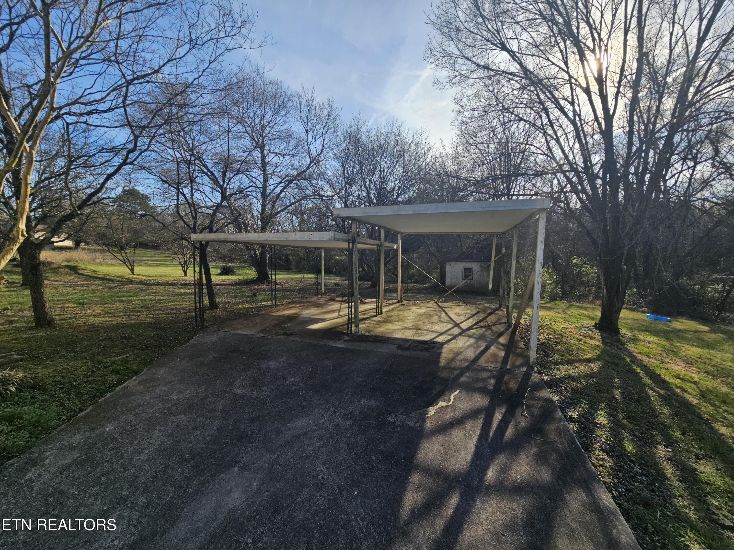 2304 Croydon Road Northwest Knoxville, TN 37921 - Photo 27 of 29 20260303_161815 (1)