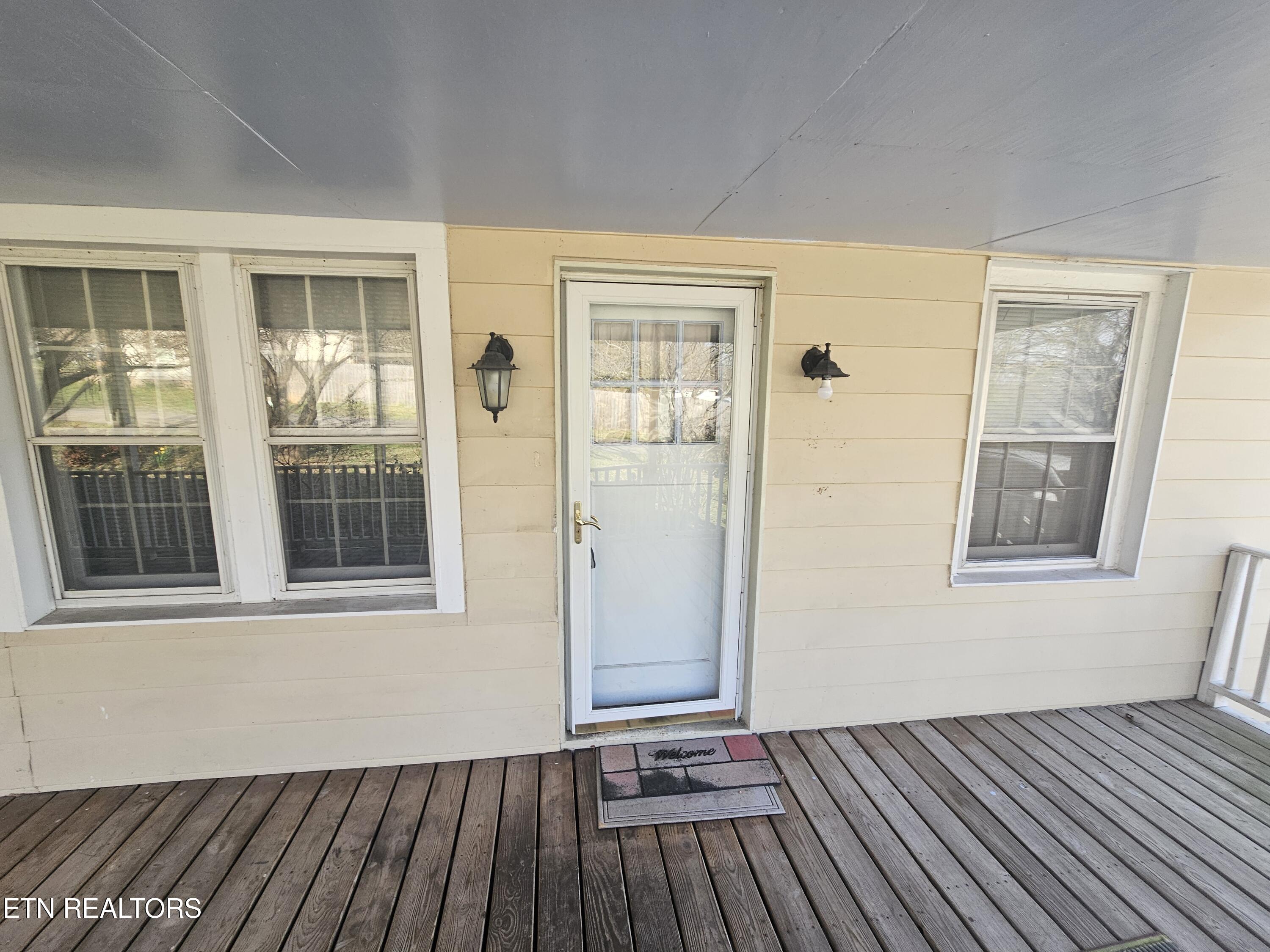 2304 Croydon Road Northwest Knoxville, TN 37921 - Photo 4 of 29 20260303_162045 (1)