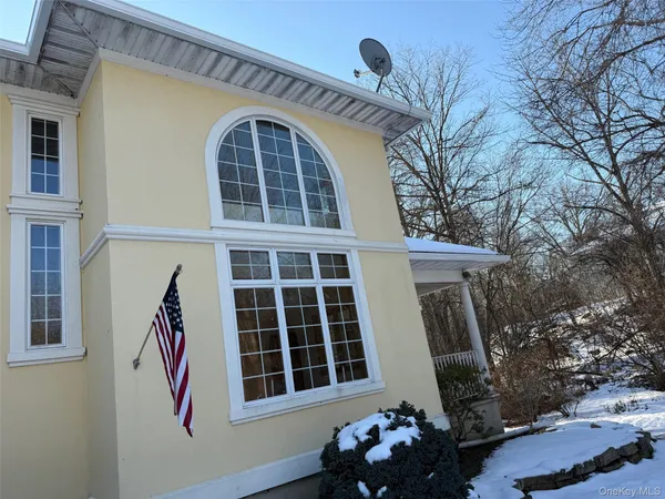 $2,100 | 88 Pierce Circle, New Hampton, NY 10958