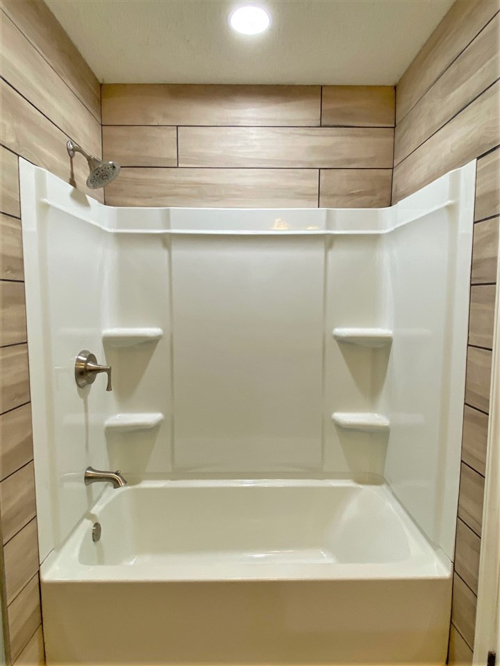 6003 Scalybark Road Durham, NC 27712 - Photo 18 of 25 Secondary Bathroom