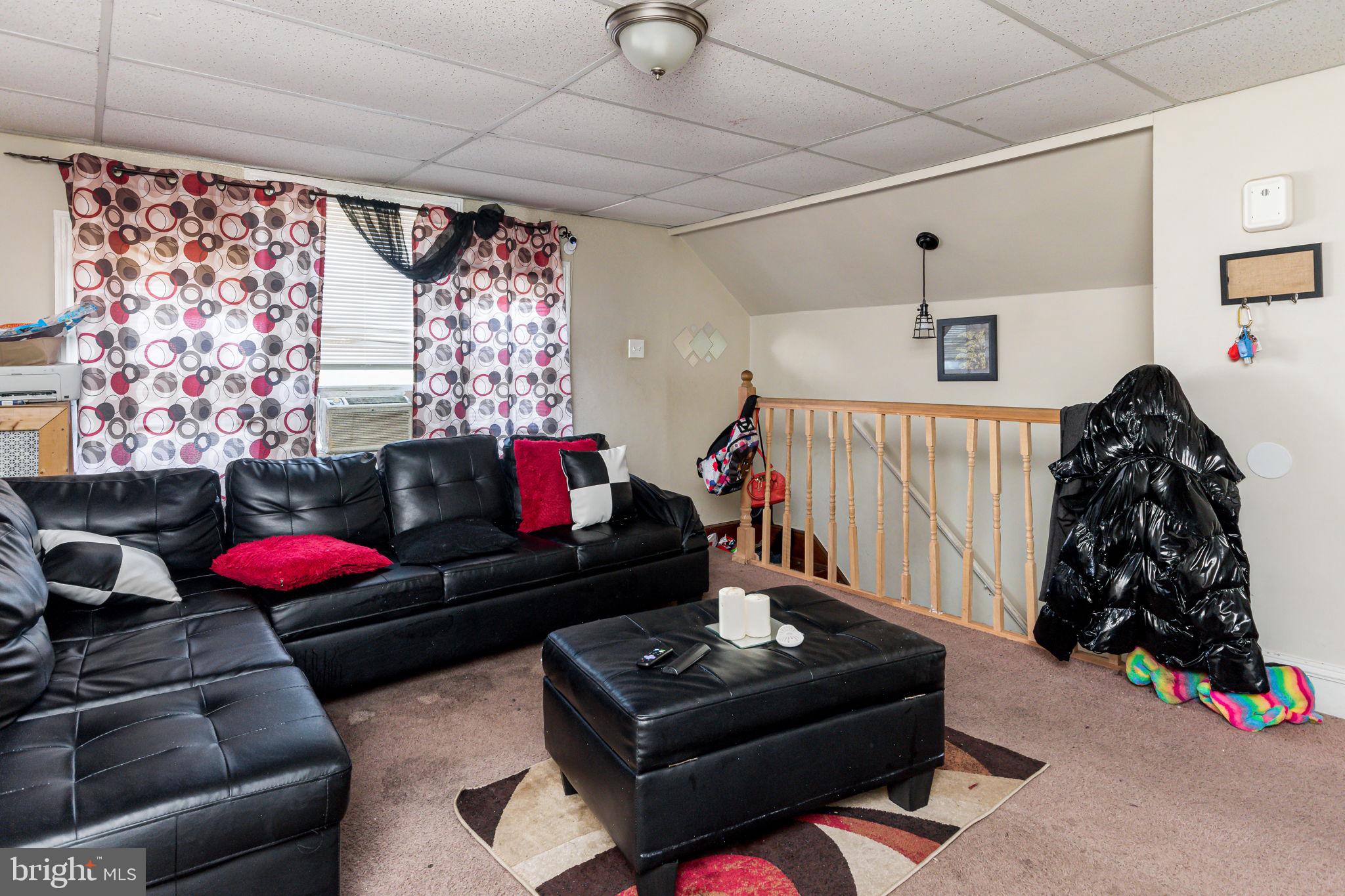 3706 Egerton Road Baltimore, MD 21215 - Photo 27 of 33 2nd Story LR