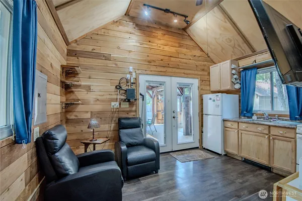 $210,000 | 30 Brook Lane, Hoodsport, WA 98548