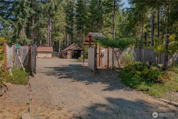 $210,000 | 30 Brook Lane, Hoodsport, WA 98548