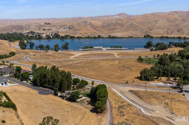 $639,000 | Undisclosed Address, Bakersfield, CA 93306