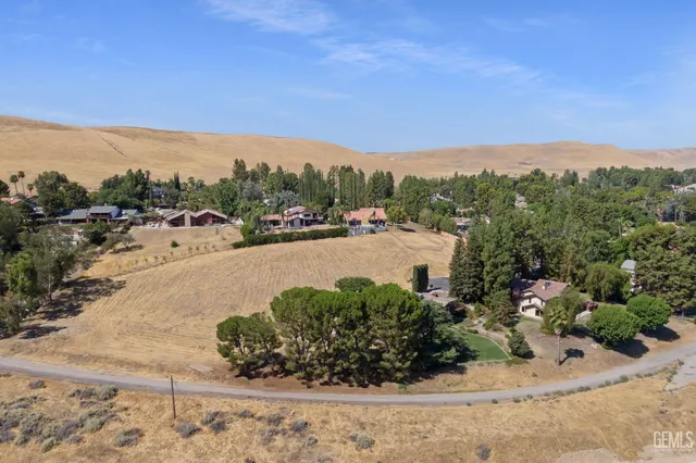 $639,000 | Undisclosed Address, Bakersfield, CA 93306