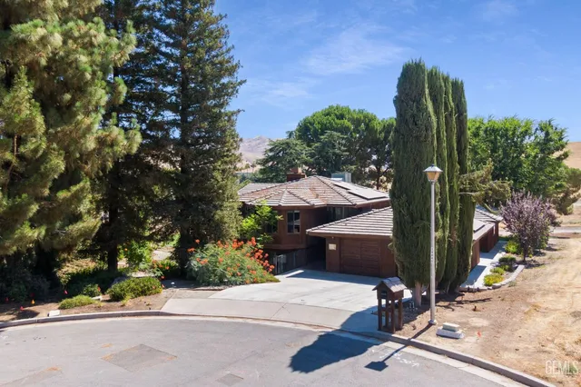 $639,000 | Undisclosed Address, Bakersfield, CA 93306