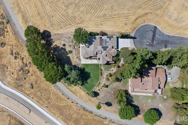 $639,000 | Undisclosed Address, Bakersfield, CA 93306