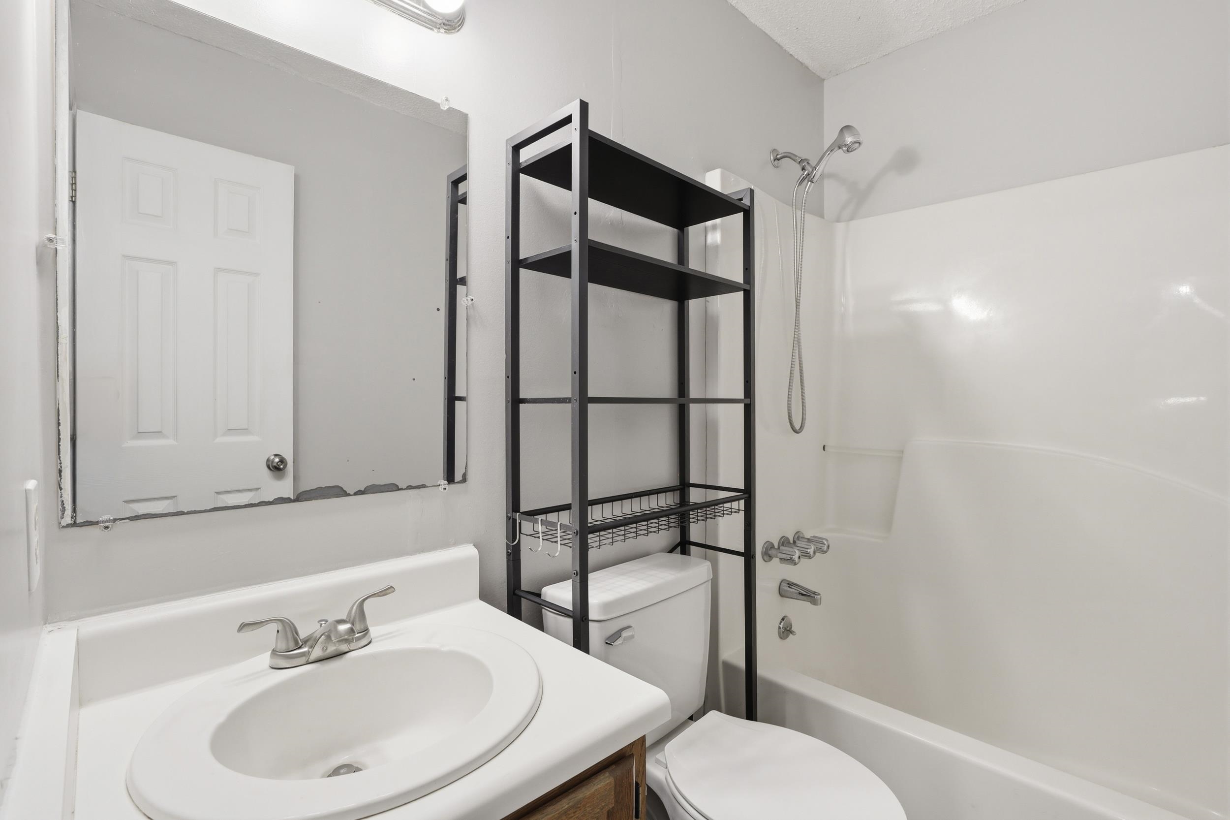 1046 Highway 417 Moore, SC 29369 - Photo 15 of 32