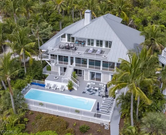 $3,575,000 | 218 Useppa Island, Bokeelia, FL 33922