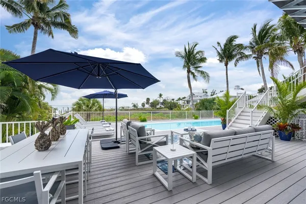 $3,575,000 | 218 Useppa Island, Bokeelia, FL 33922