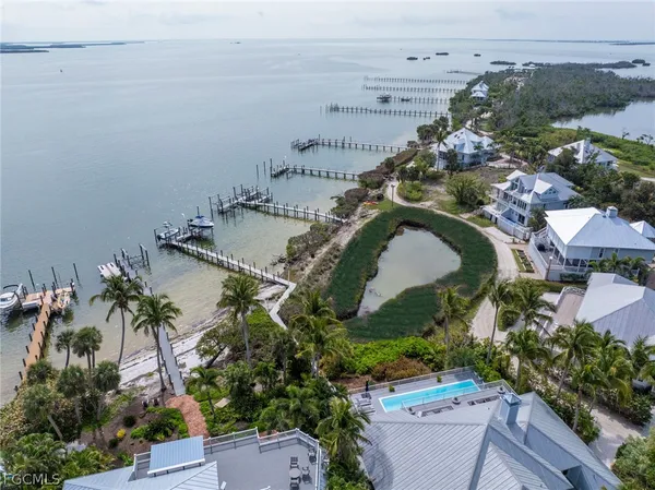 $3,575,000 | 218 Useppa Island, Bokeelia, FL 33922