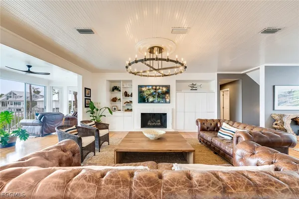 $3,575,000 | 218 Useppa Island, Bokeelia, FL 33922