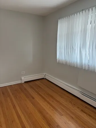 $1,700 | 7200 North Ashland Boulevard, Unit B, Chicago, IL 60626