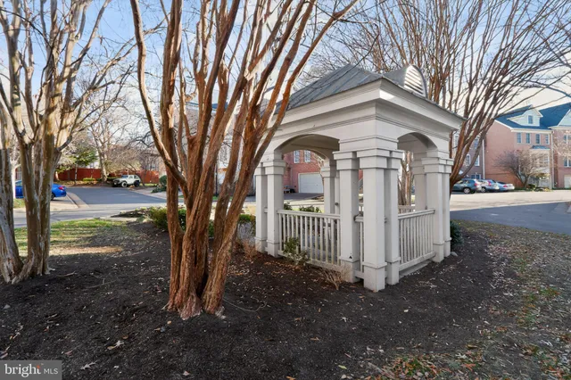 $1,600,000 | 128 Rees Place, Falls Church, VA 22046