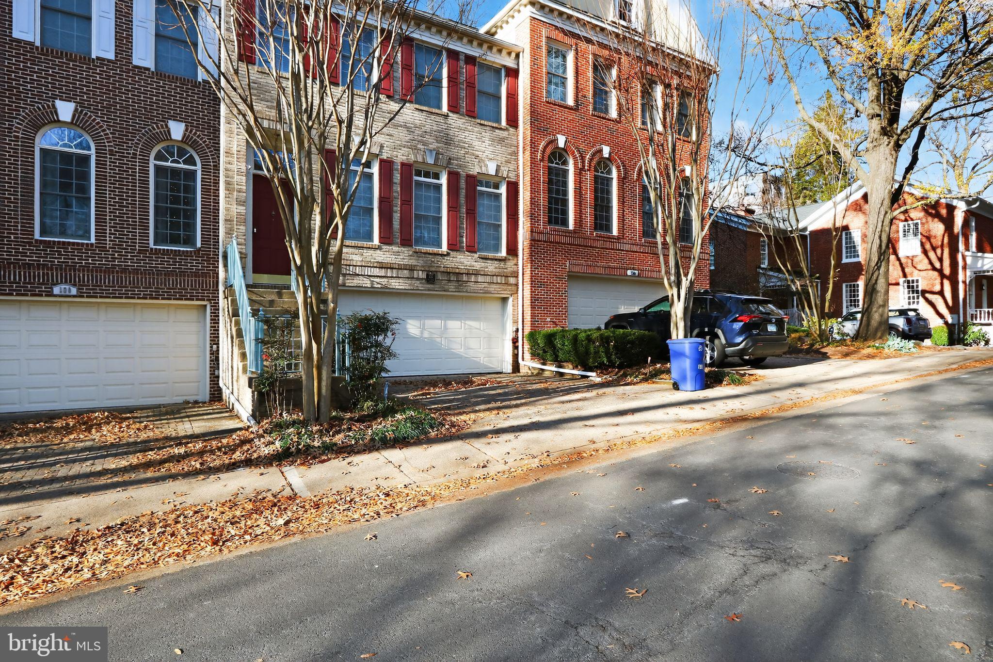 128 Rees Place Falls Church, VA 22046 - Photo 24 of 29