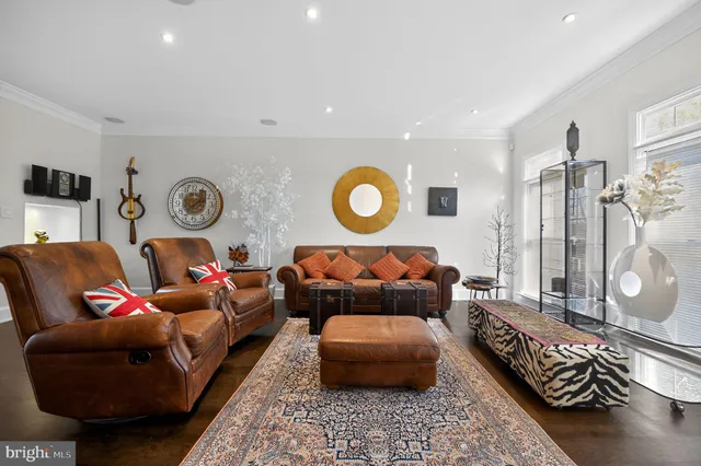 $1,600,000 | 128 Rees Place, Falls Church, VA 22046