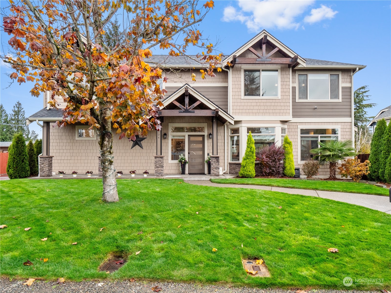 4104 Northeast 9th Court Renton, WA 98059 - Photo 30 of 31 Gallery Image 30
