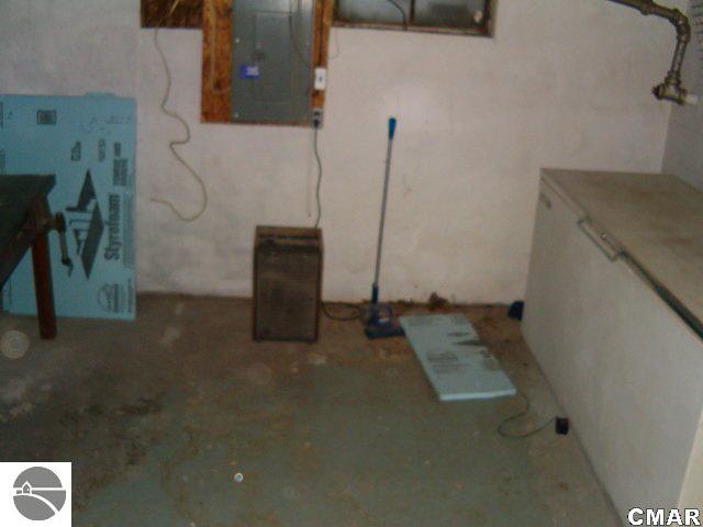 395 West Remus Road Mount Pleasant, MI 48858 - Photo 14 of 14 1769385-13.JPG