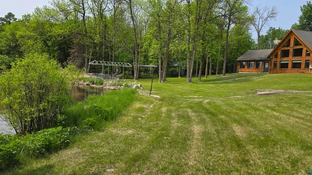 $749,000 | 10898 Bessette Road, Orr, MN 55771