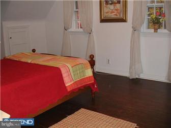 121 Anton Road Wynnewood, PA 19096 - Photo 8 of 12 Gallery Image 8