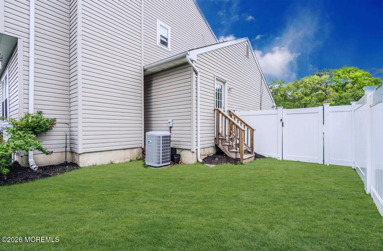 9 Jennifer Drive Howell, NJ 07731 - Photo 60 of 66 Yard