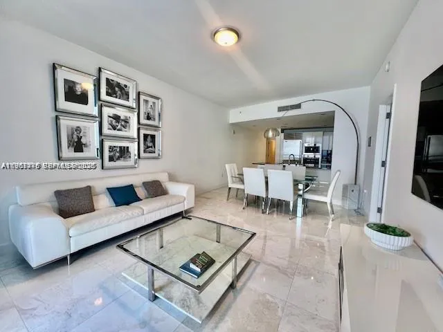 $7,100 | 17121 Collins Avenue, Unit 1007, Sunny Isles Beach, FL 33160