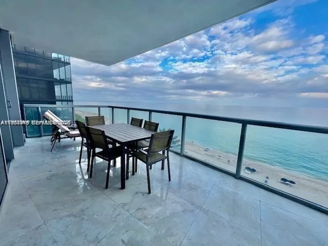 $7,100 | 17121 Collins Avenue, Unit 1007, Sunny Isles Beach, FL 33160