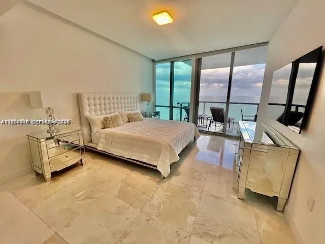 $7,100 | 17121 Collins Avenue, Unit 1007, Sunny Isles Beach, FL 33160