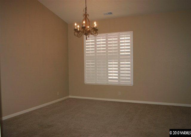 2285 Quailwood Drive Reno, NV 89521 - Photo 4 of 9 Photo 4
