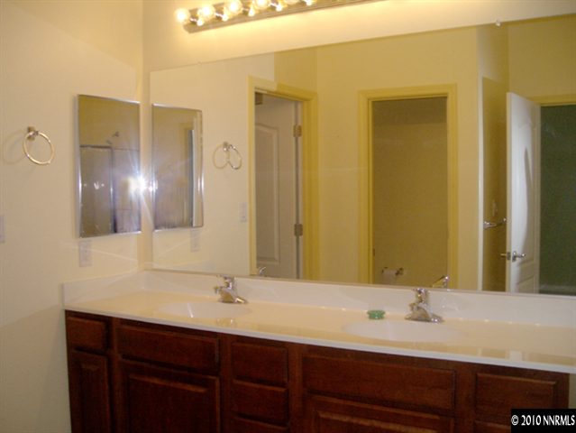 2285 Quailwood Drive Reno, NV 89521 - Photo 9 of 9 Photo 9