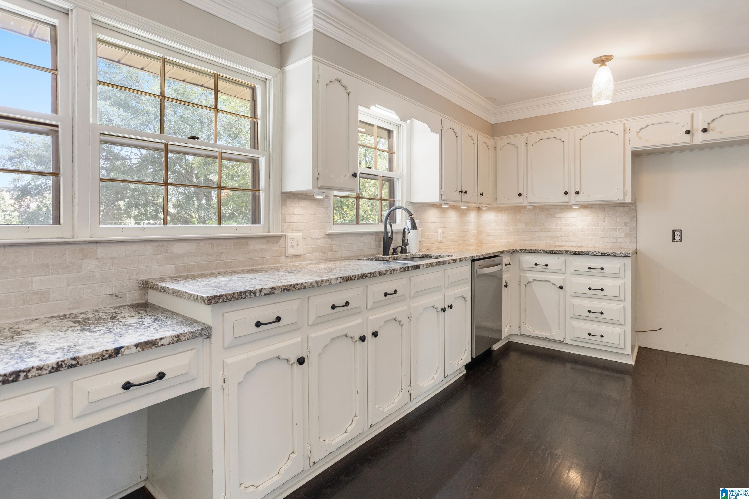 3316 Circle Hill Road Birmingham, AL 35243 - Photo 14 of 61