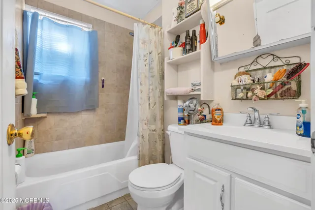 $399,000 | 928 4th Avenue, Toms River, NJ 08757