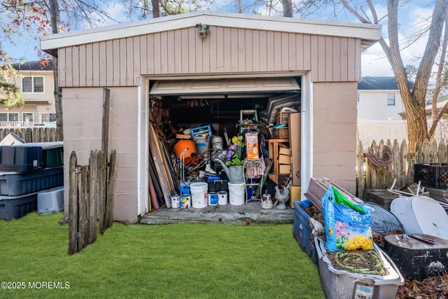 $399,000 | 928 4th Avenue, Toms River, NJ 08757