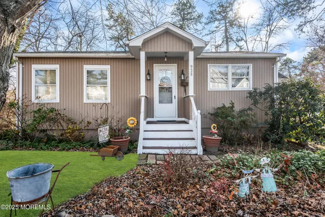 $399,000 | 928 4th Avenue, Toms River, NJ 08757
