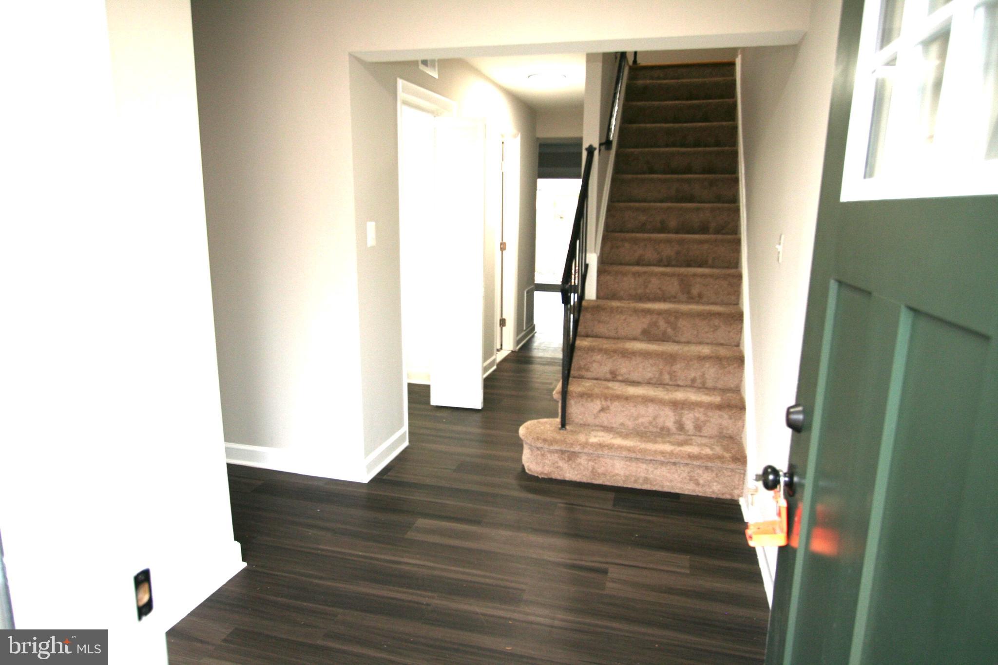 Lanham Flooring Floor Roma