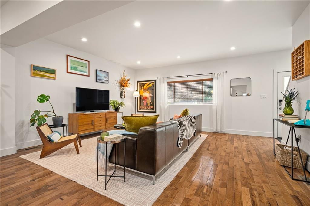 342 Harmar Street Pittsburgh, PA 15219 - Photo 11 of 30