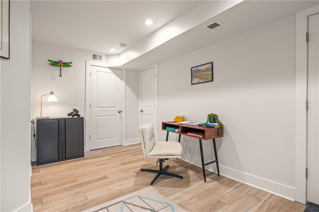 342 Harmar Street Pittsburgh, PA 15219 - Photo 24 of 30