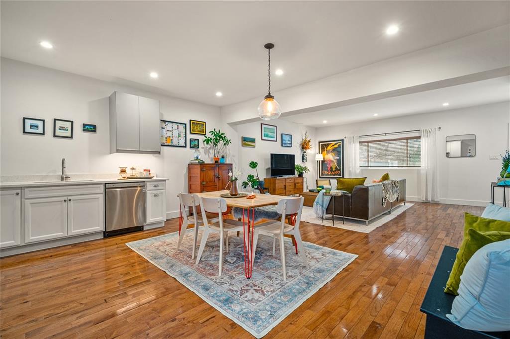 342 Harmar Street Pittsburgh, PA 15219 - Photo 7 of 30