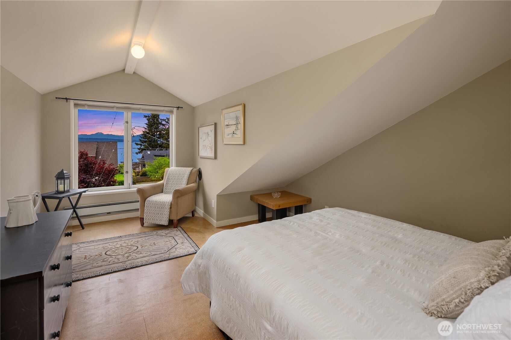 4712 Southwest Brace Point Drive Seattle, WA 98136 - Photo 18 of 33