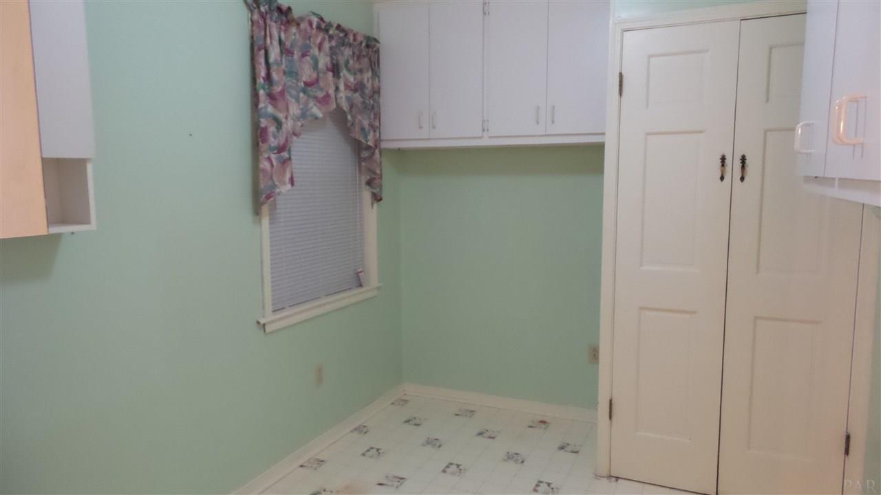 939 Childress Road Atmore, AL 36502 - Photo 11 of 46