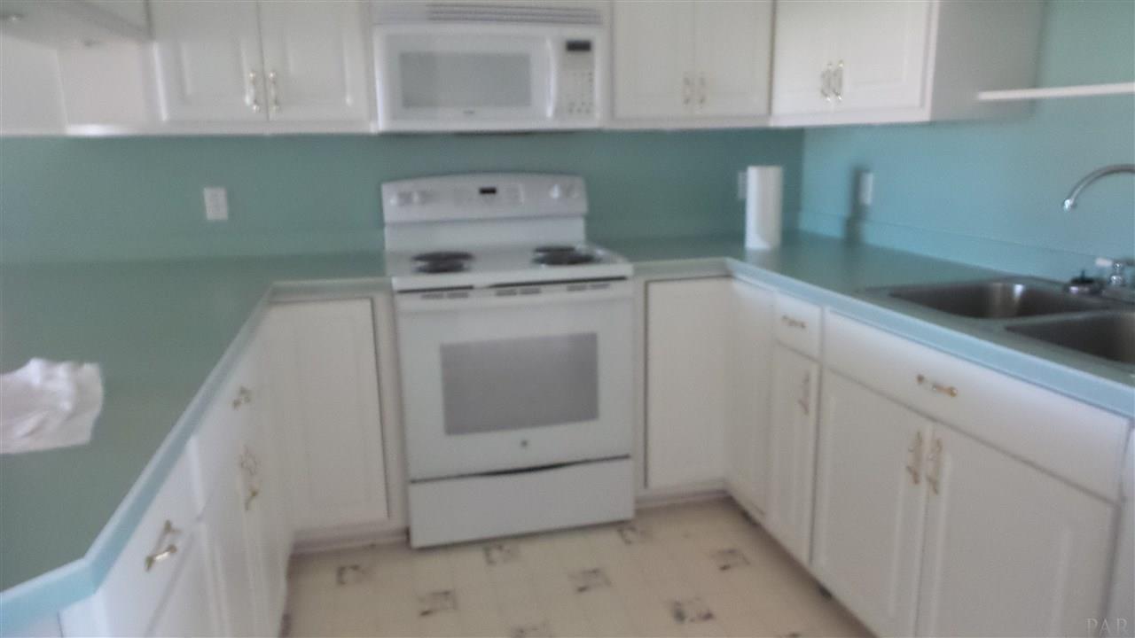 939 Childress Road Atmore, AL 36502 - Photo 13 of 46
