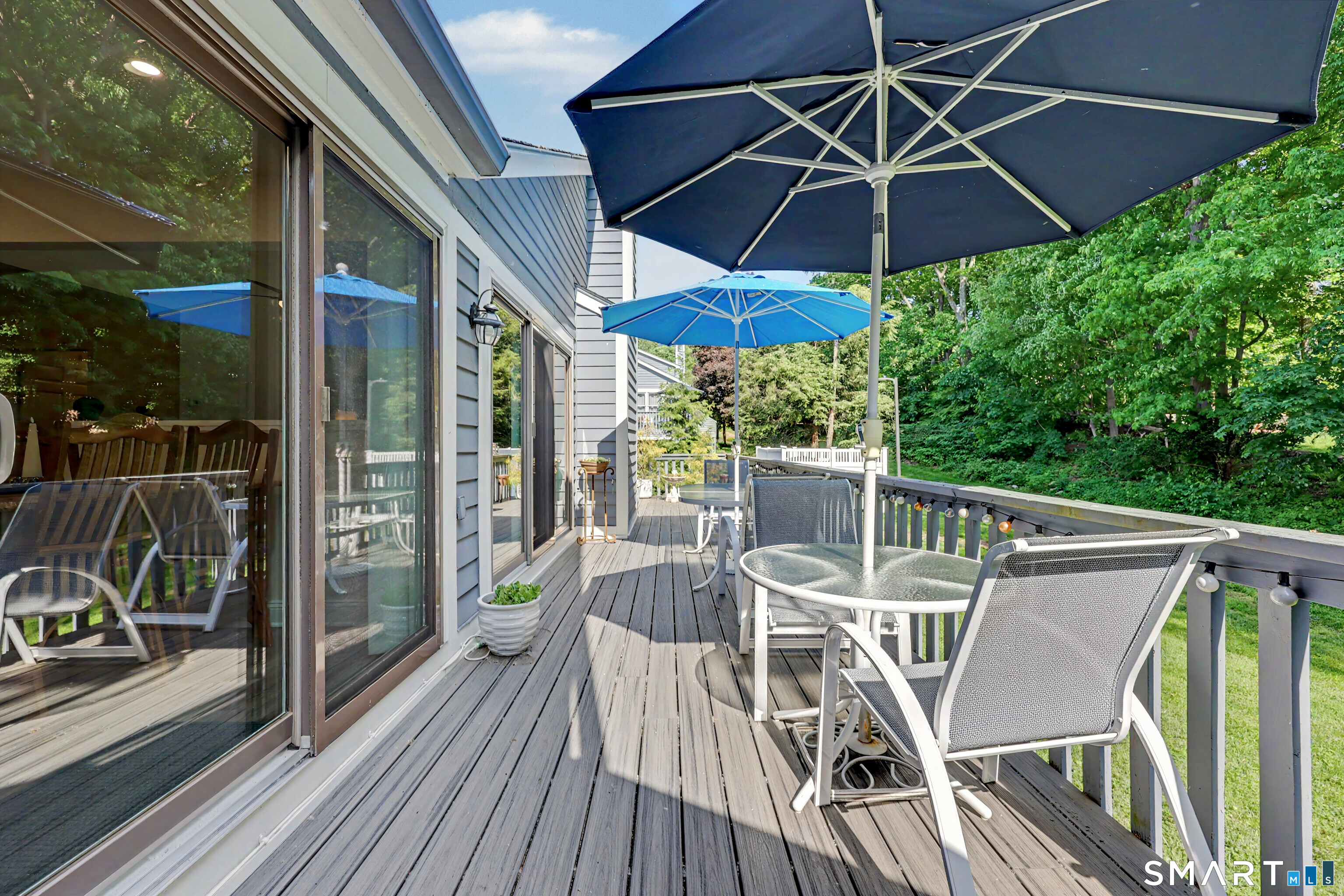70 Fawn Ridge Lane, Unit 70 Norwalk, CT 06851 - Photo 22 of 36 a view of a patio in the balcony