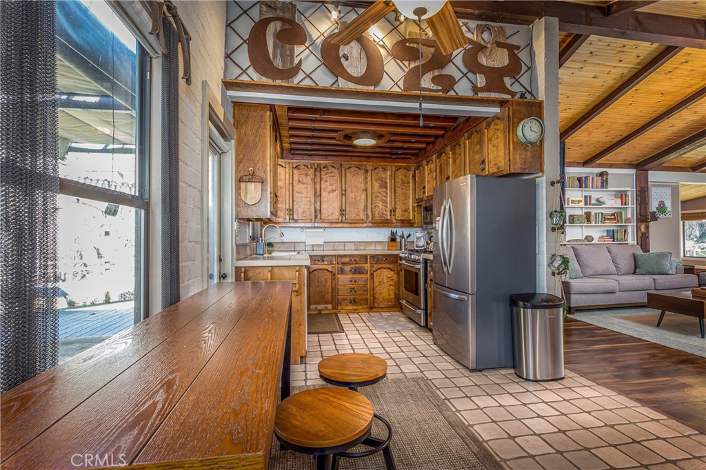 43195 South Fork Drive Three Rivers, CA 93271 - Photo 9 of 60 Gallery Image 9