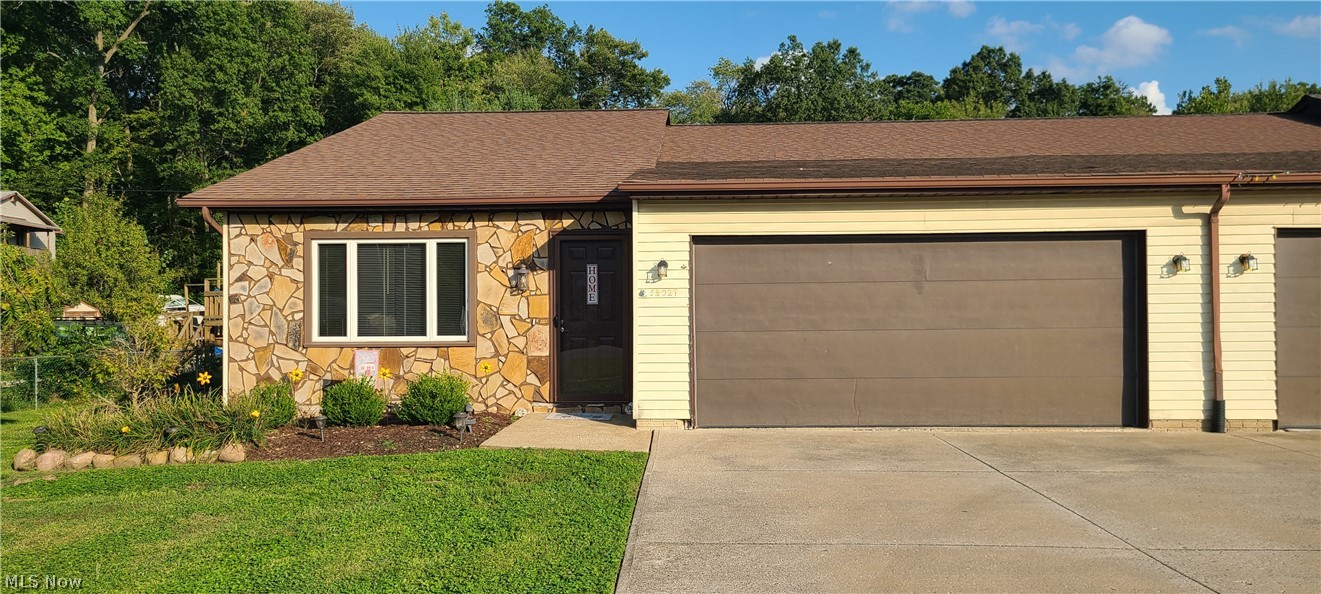 32021 Center Ridge Road North Ridgeville, OH 44039 - Photo 3 of 11 Gallery Image 3